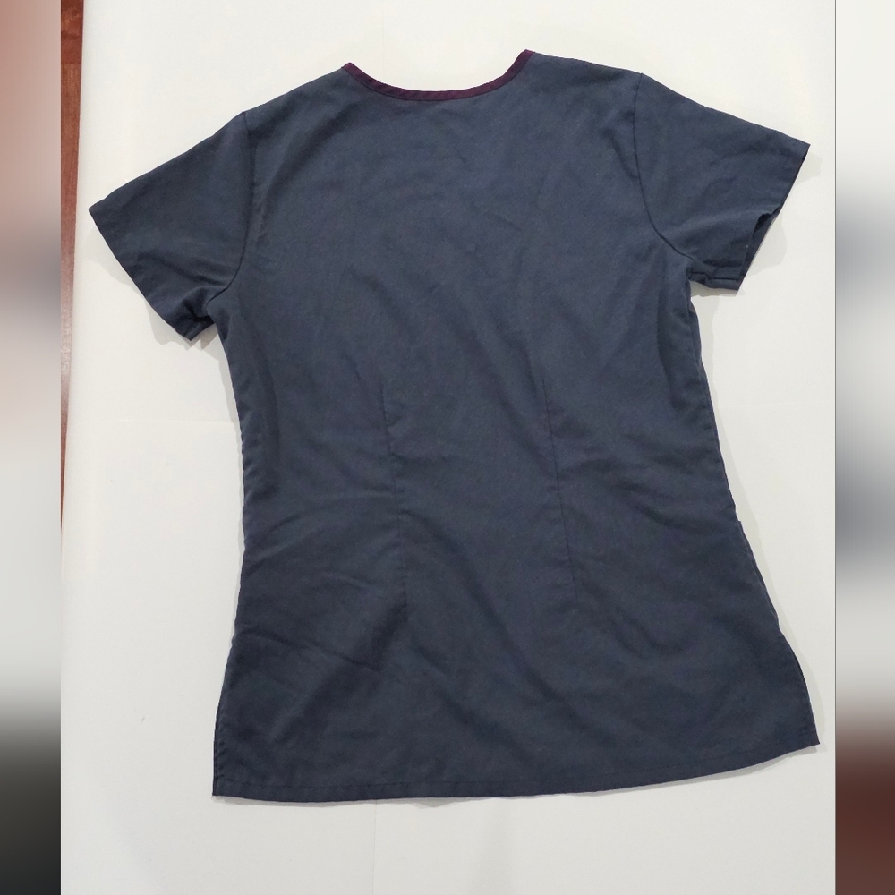 Grey's Anatomy 3 Pocket V-Neck Scrub Top Size S - Picture 2 of 6